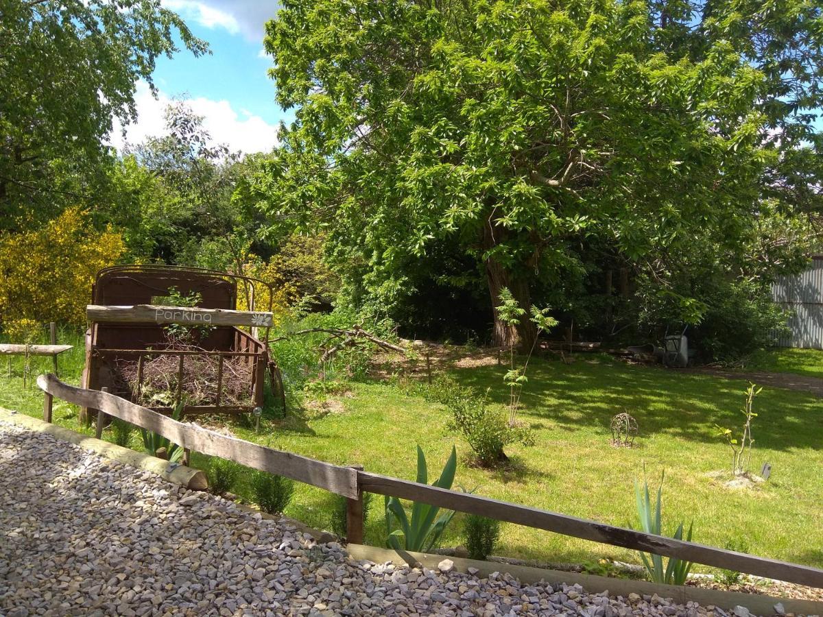 La Ferme Les Mamours La Bastide-l'Eveque エクステリア 写真
